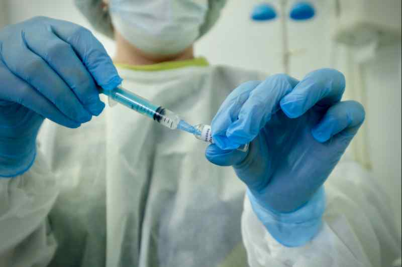 Меньше 2000 новосибирцев привито от ковида за время массовой вакцинации