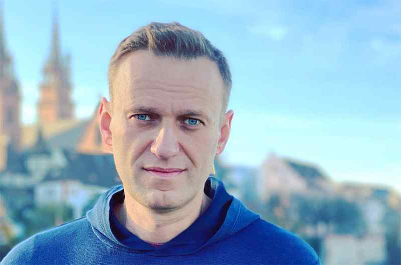 Уголовное дело о мошенничестве завел СК на Навального