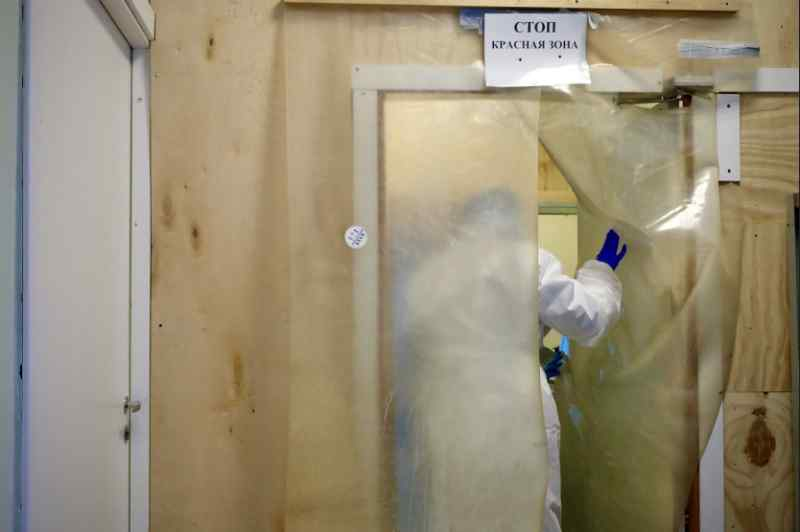 Еще семь жизней забрал коронавирус в Новосибирской области