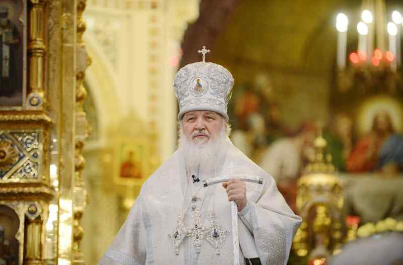 Патриарх Кирилл призвал помолиться за больных и врачей в Рождество