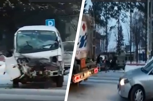 Тройное ДТП в Мочище: одного из водителей выкинуло через окно