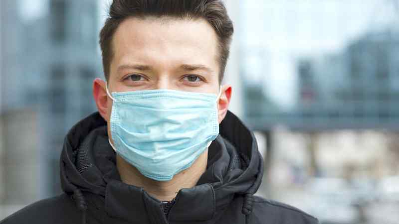 Впервые за два с половиной месяца в России выявлено меньше 20 тысяч COVID-больных