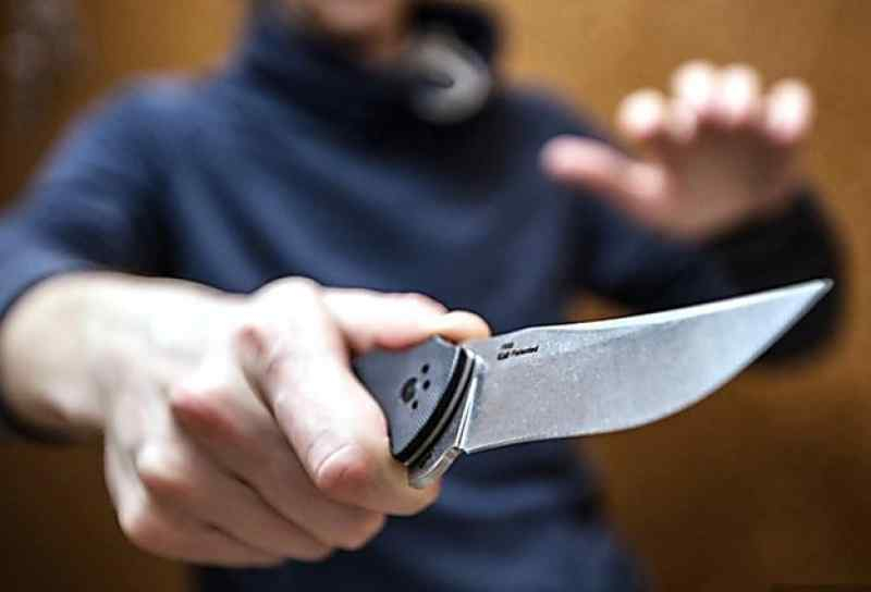 Новосибирец отправил брата на больничную койку одним ударом ножа