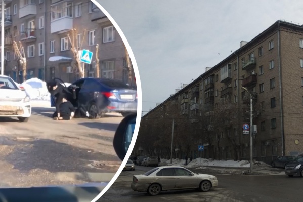 Новосибирские автомобилисты подрались прямо на проезжей части — это попало на видео