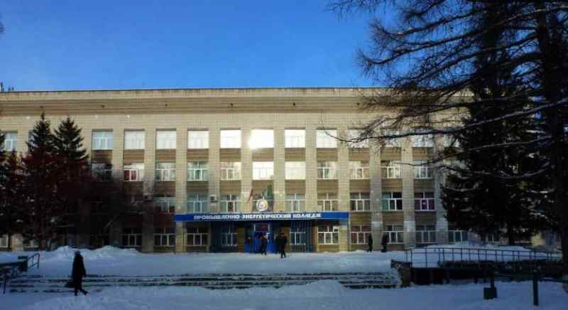 Преподавателя новосибирского колледжа уволили после излишней активности в соцсетях