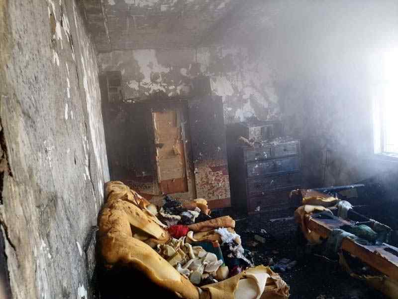 Троих детей спасли из пламенного плена огнеборцы под Новосибирском