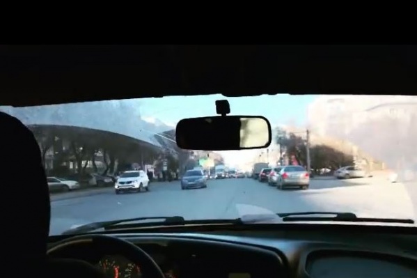 Новосибирец, устроивший стрельбу в центре города, похвастался видео с новыми нарушениями — что ему грозит