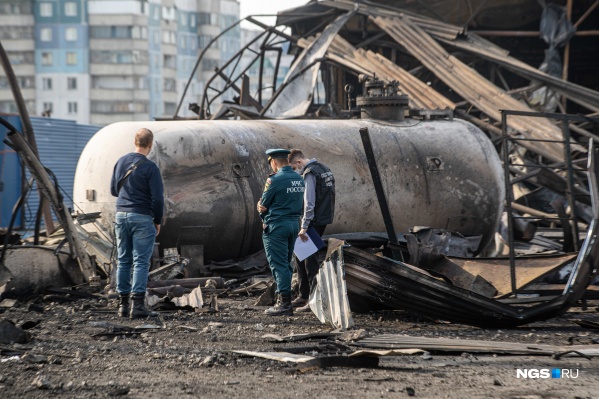 В Новосибирске после взрыва у заправки проверили еще 5 АГЗС — рассказываем, нашли ли на них нарушения