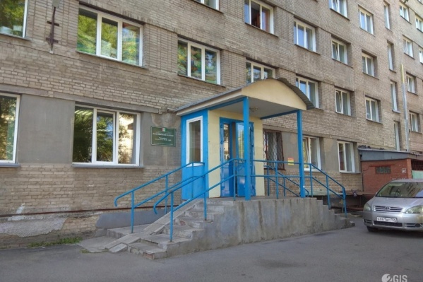 В Новосибирске пациентка обвинила 59-летнего врача в сексуальных домогательствах во время УЗИ